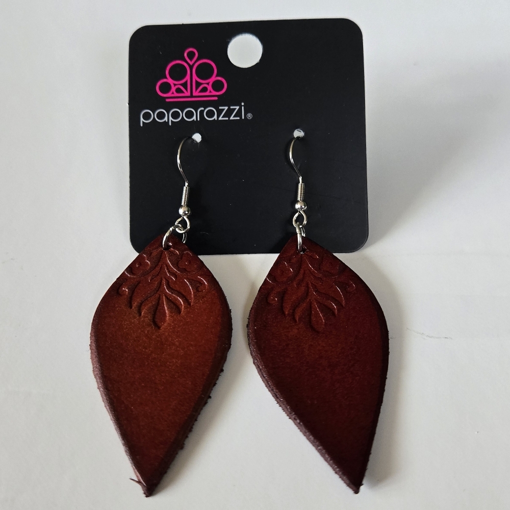 Paparazzi Pierced Leather Earrings - Picture 4 of 5